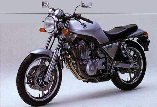 Yamaha%20SRX600%2084.jpg