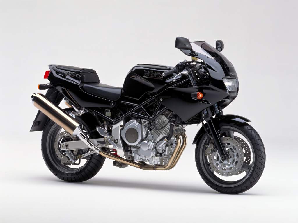 Yamaha%20TRX850%2096%20%203.jpg