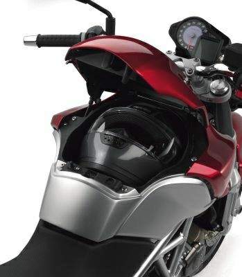 http://www.motorcyclespecs.co.za/Gallery%20B/Aprilia%20Mana%20850%2007%20%202.jpg