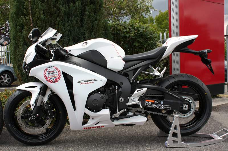 2010 Honda fireblade top speed #5