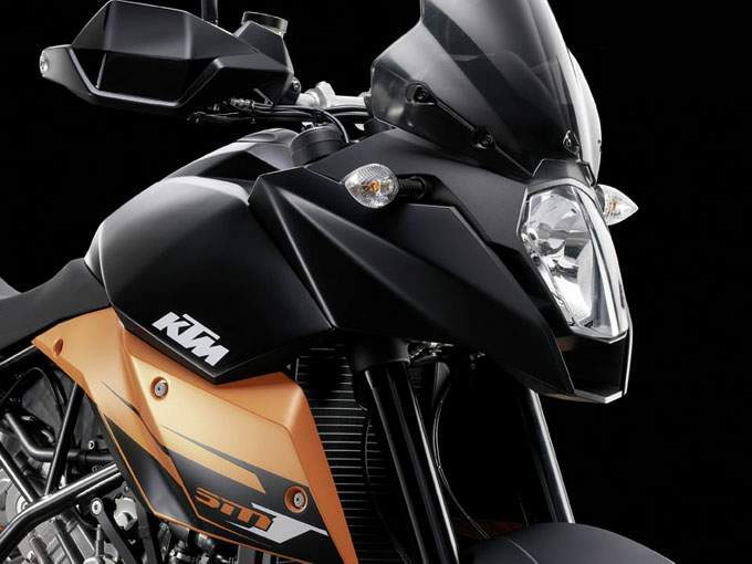 2009 KTM 990 Supermoto T Headlight