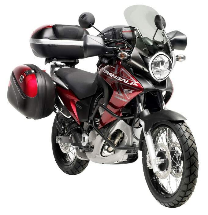 http://www.motorcyclespecs.co.za/Gallery%20B/honda%20xl700v%2008%20trace%20kit%20%201.jpg