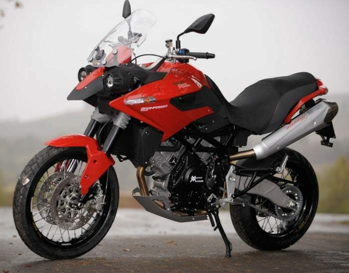 Moto%20Morini%20GranPasso%20H83%20%201.jpg