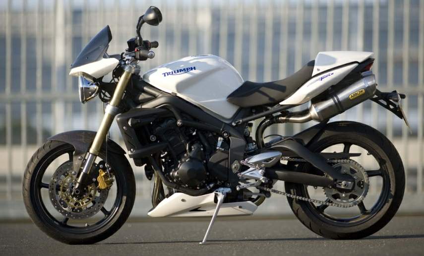 Ride, Acelerei uma Street Triple, Primeira Pessoa