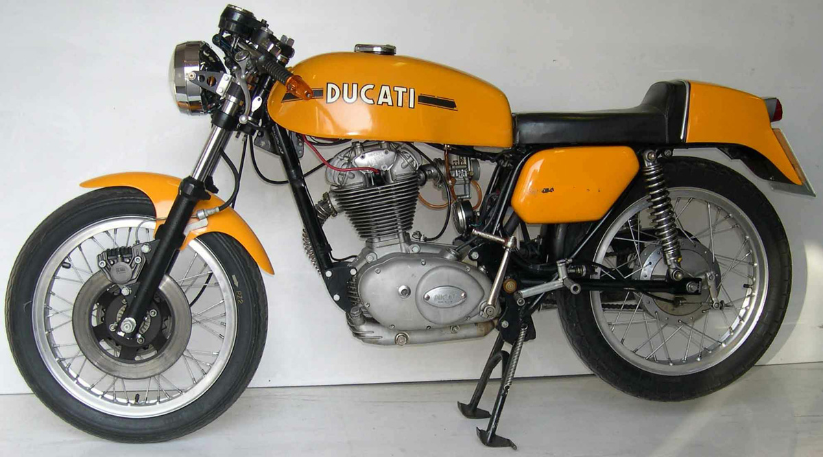 http://www.motorcyclespecs.co.za/Gallery/Ducati%20350%20Mark%203D%2075%20%201.jpg