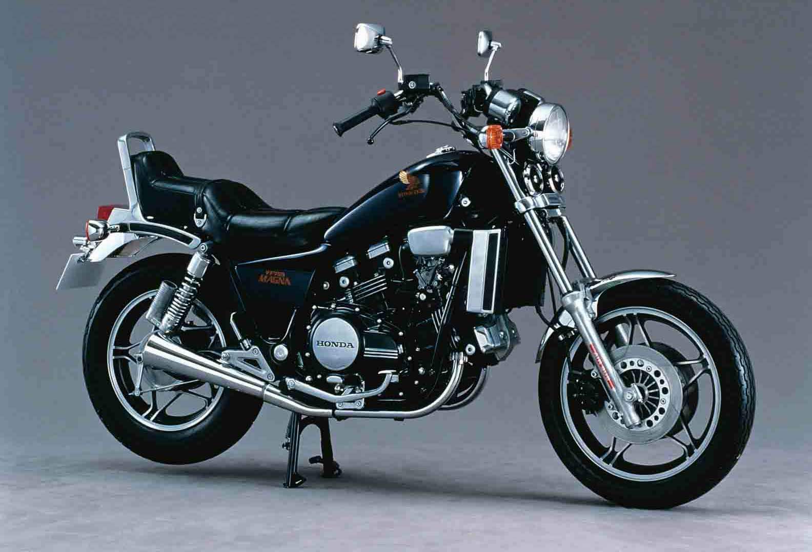 1983 Honda v45 vf750 magna