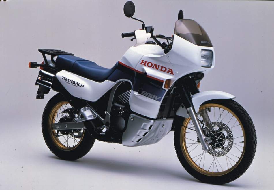 Spotless 1989 Honda XL600V Transalp Lets You Rediscover the Joys of  Road-Tripping in Style - autoevolution