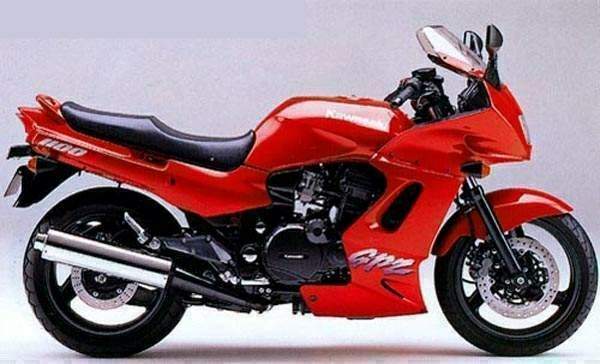 Kawasaki%20GPZ1100%2095%20%204.jpg