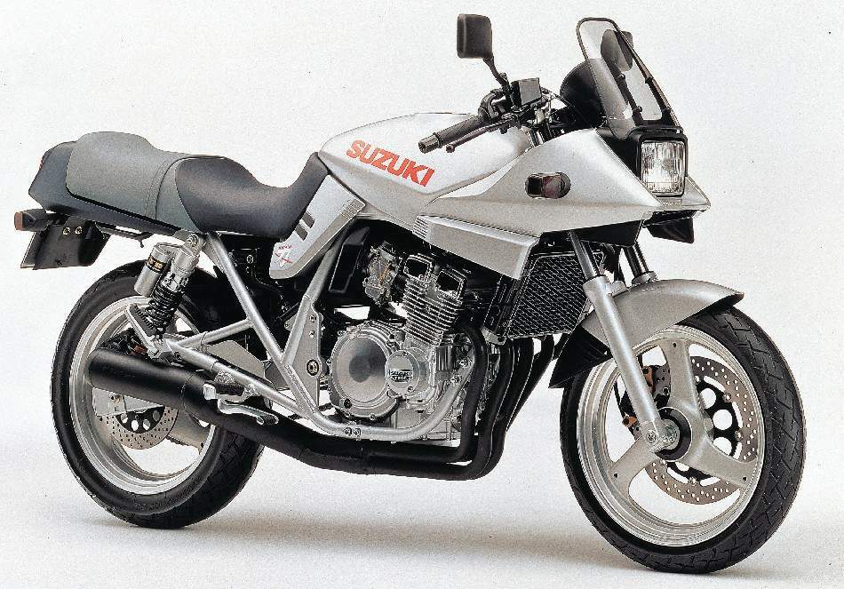 Genoplive Ryd op skarpt 1991 Suzuki GSX250S Katana