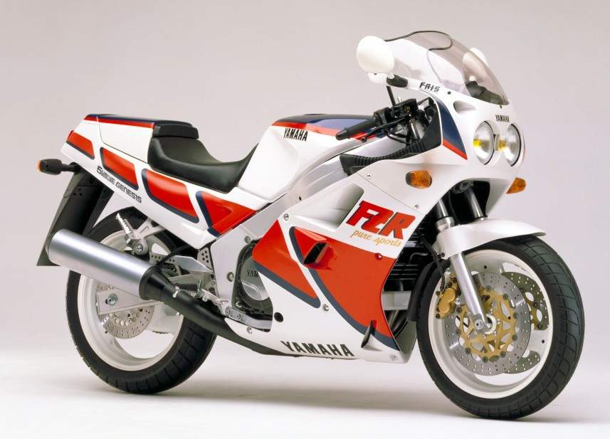 Yamaha%20FZR1000%2087%20%204.jpg