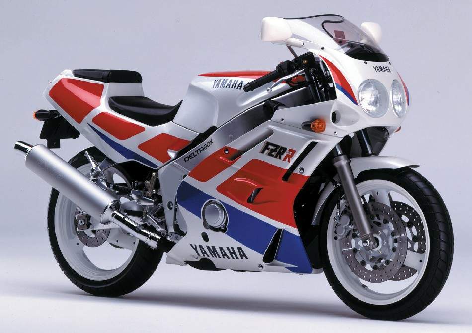 Yamaha%20FZR400%2089.jpg