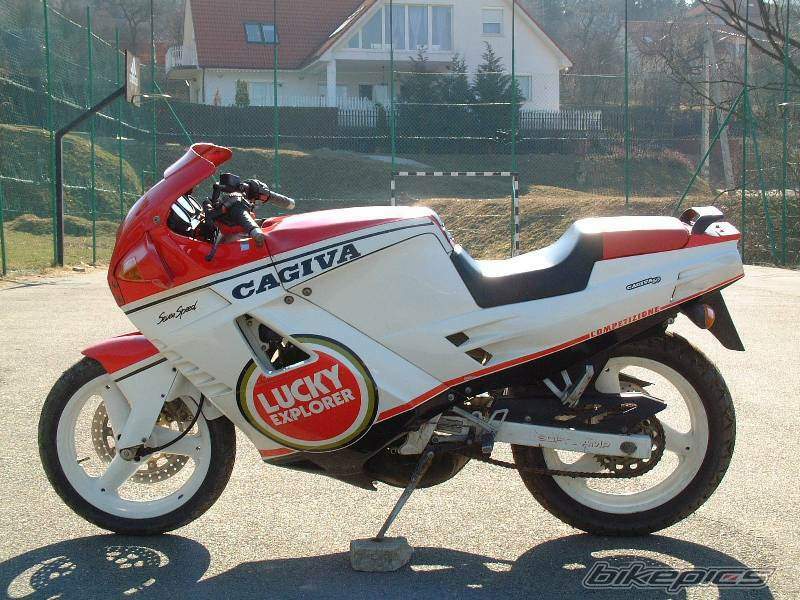 ability to customize the colors Kit adesivi decal stikers CAGIVA FRECCIA C12 R BIANCA 1989