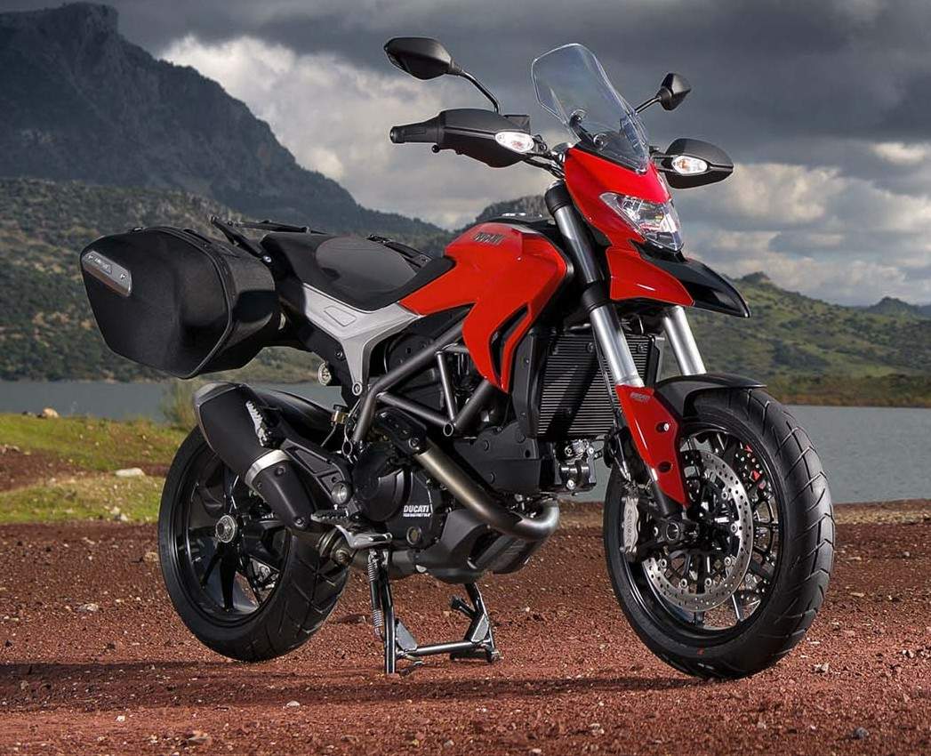 Ducati Hypermotard 820