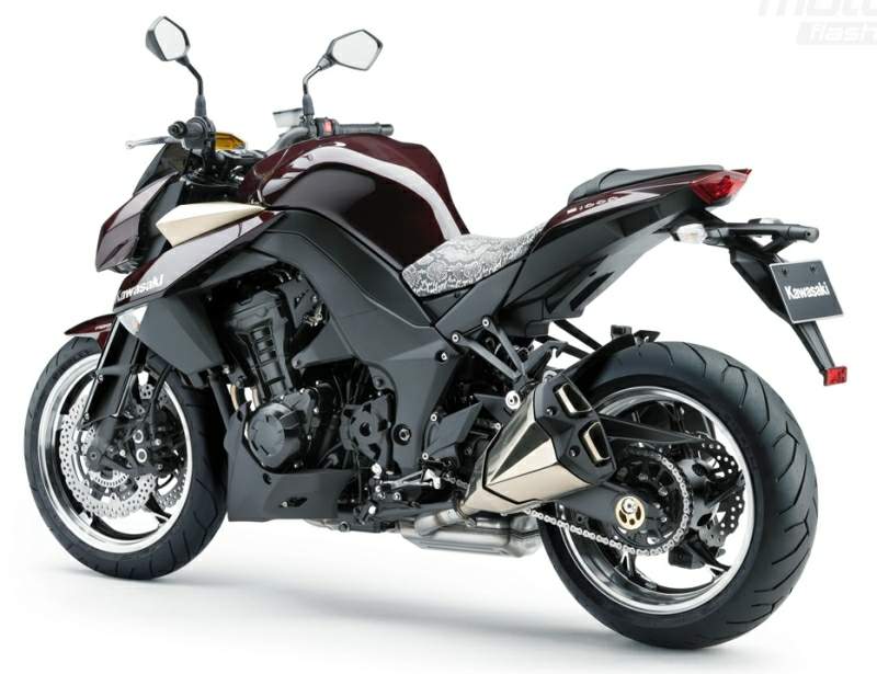 2010 Kawasaki Z1000 Review