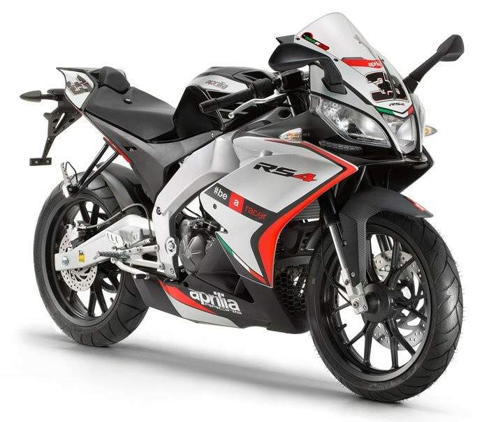 16 Aprilia Rs4 125