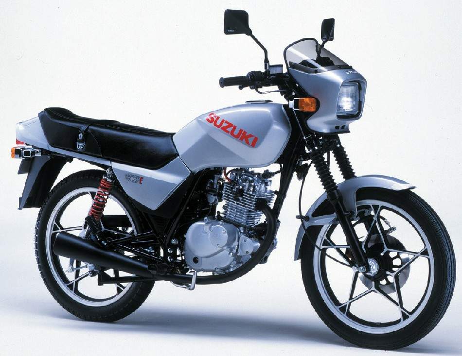 Suzuki GS125E