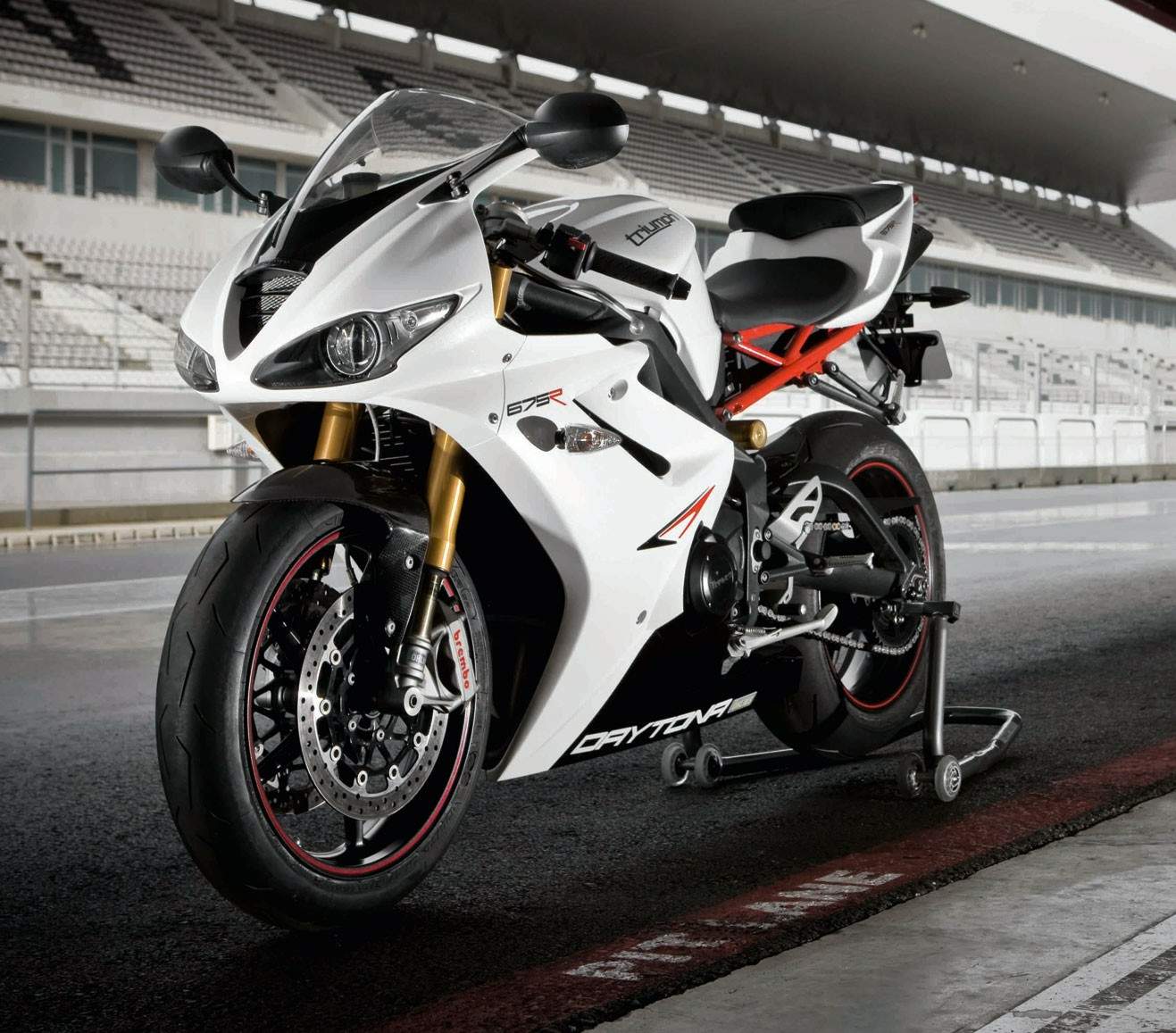 Triumph Daytona 675r Triumph Daytona 675r