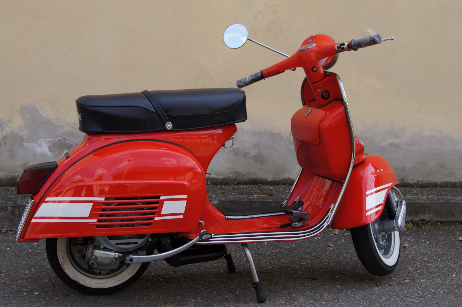 Vespa 200 Rally