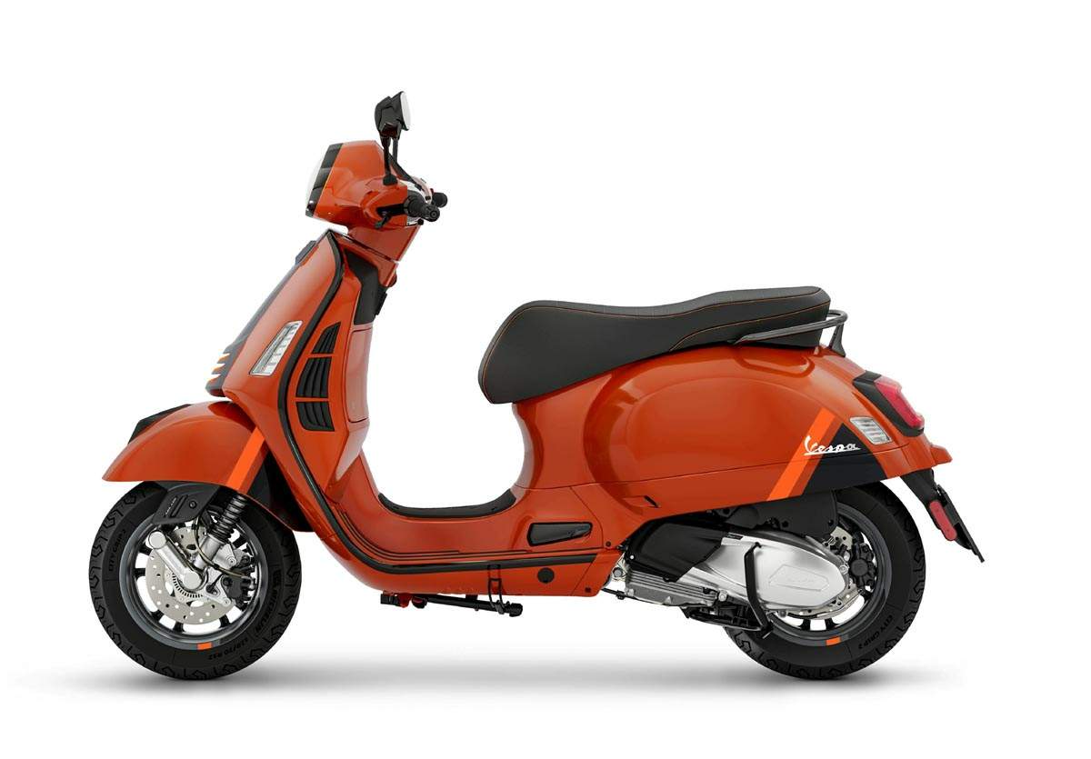 2023 Vespa GTS 300