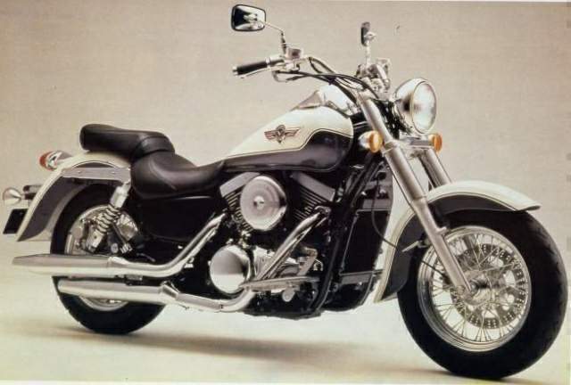 Big Twin Rumble Kawasaki Vulcan 1500 Classic Motorcycle Cruiser