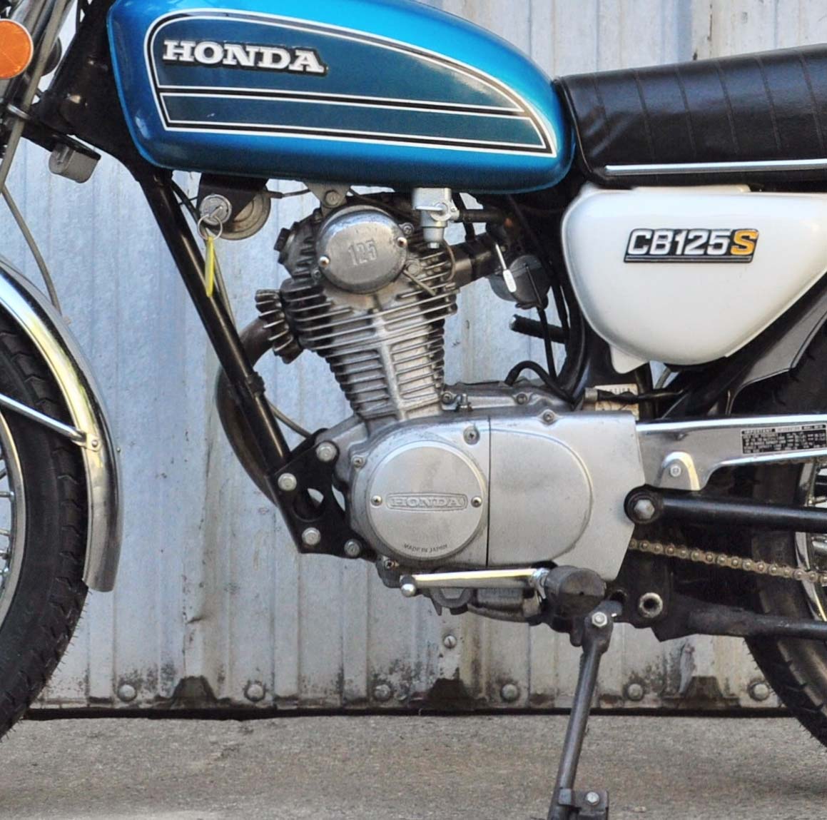 honda-cb125-02-75.jpg