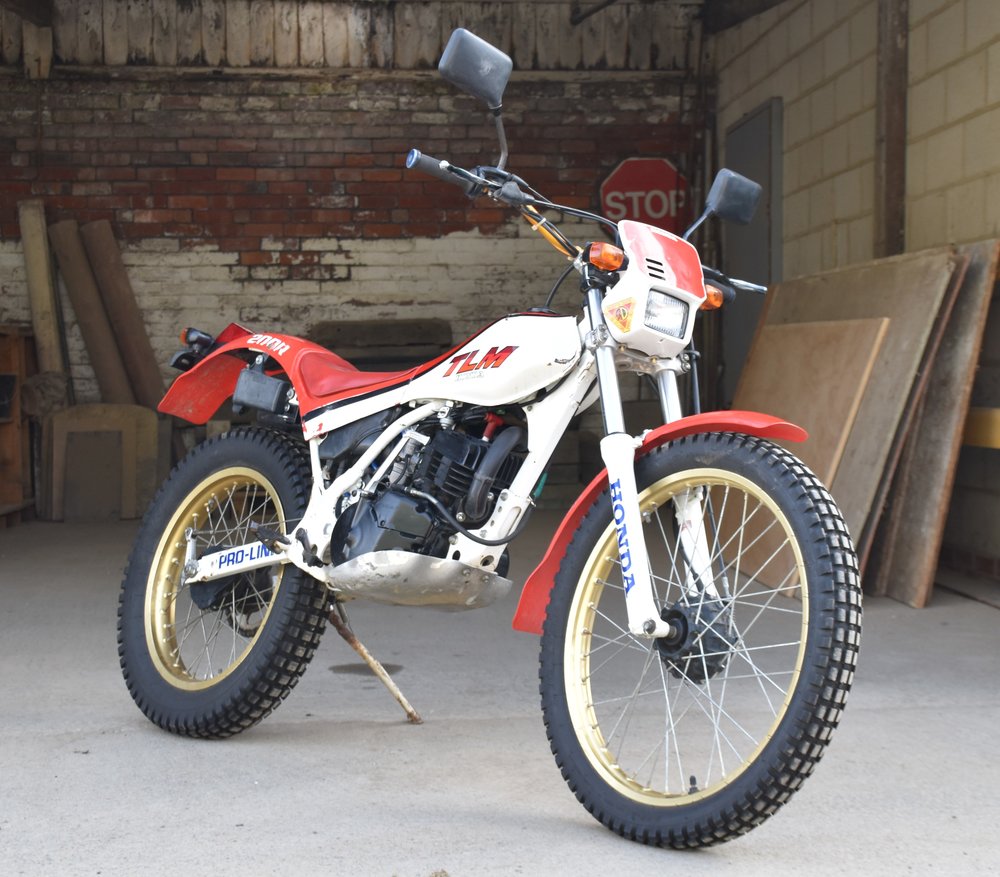 Honda tlm 200