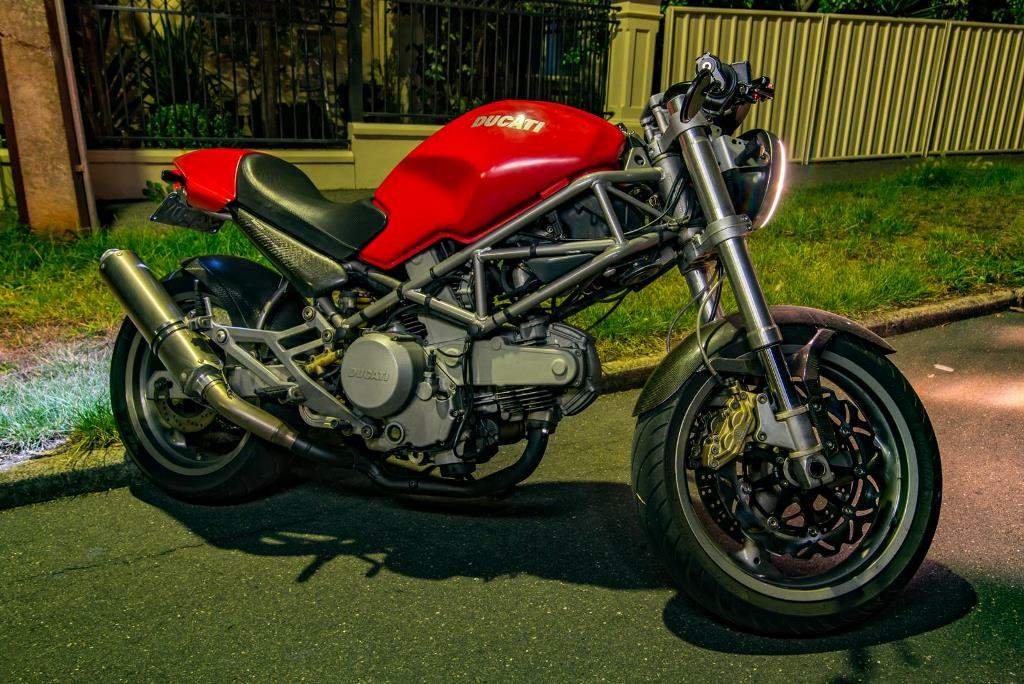 Ducati 400 Monster