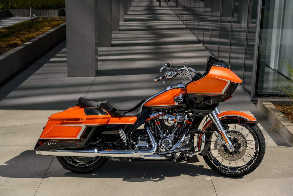 2022 Harley-Davidson Road Glide® CVO™ Road Glide® Limited