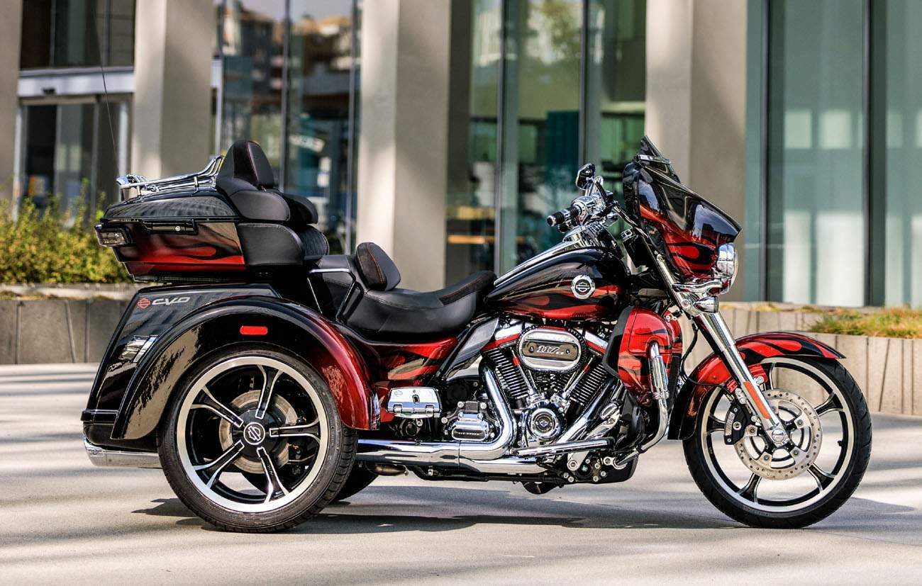 2022 Harley Davidson CVO Tri Glide