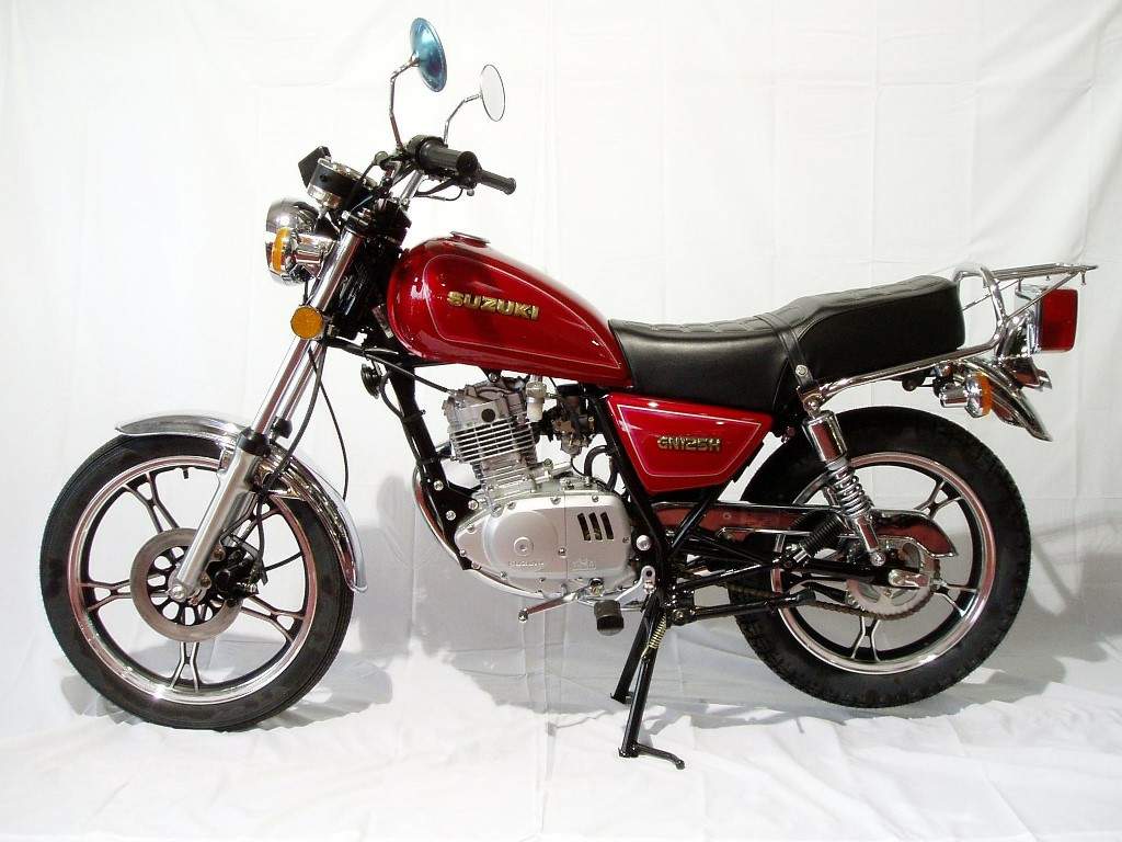 Suzuki GN125