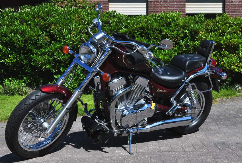 2001 Suzuki Intruder 1400 Custom