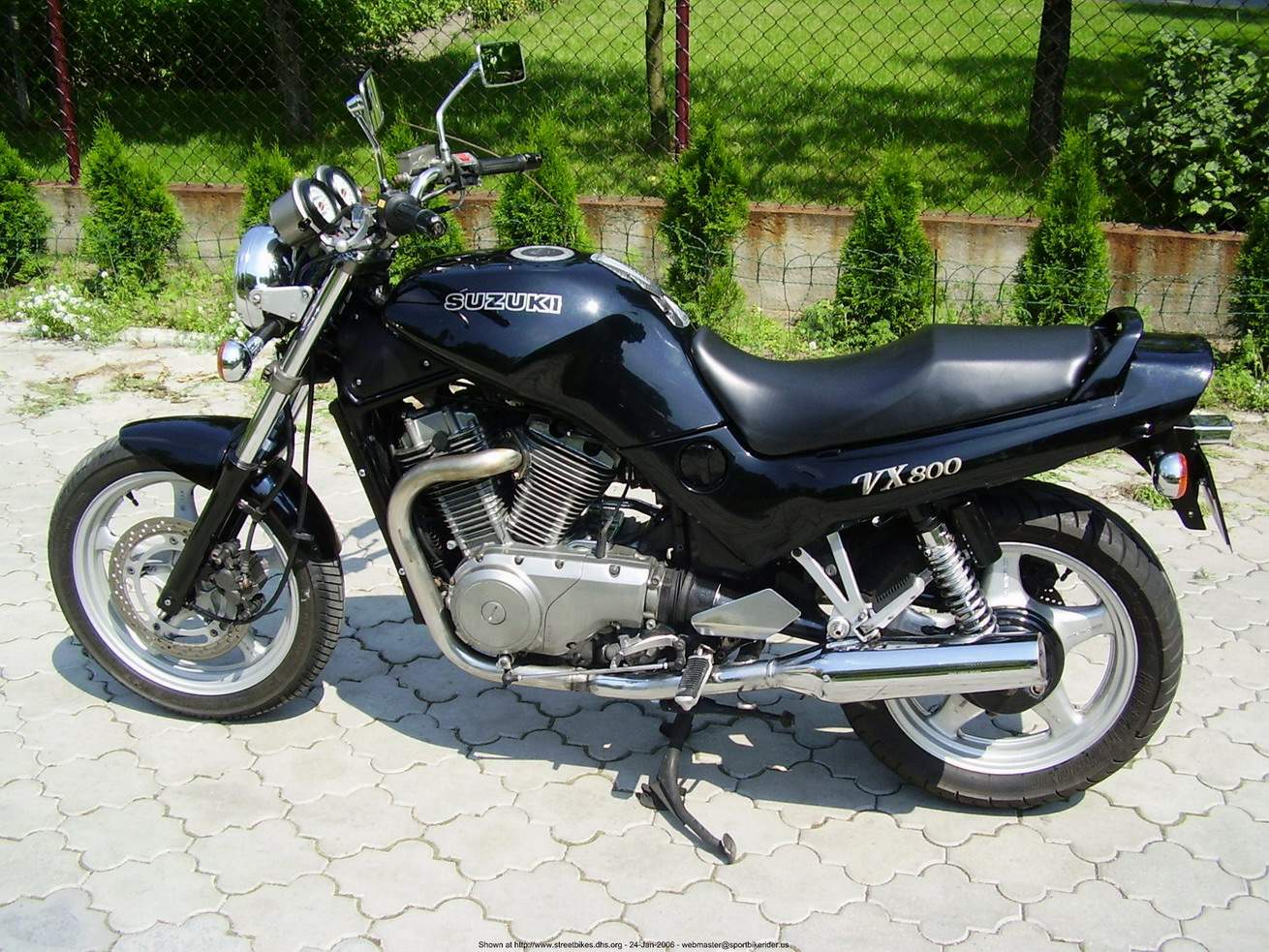 Suzuki VX800 Highlander
