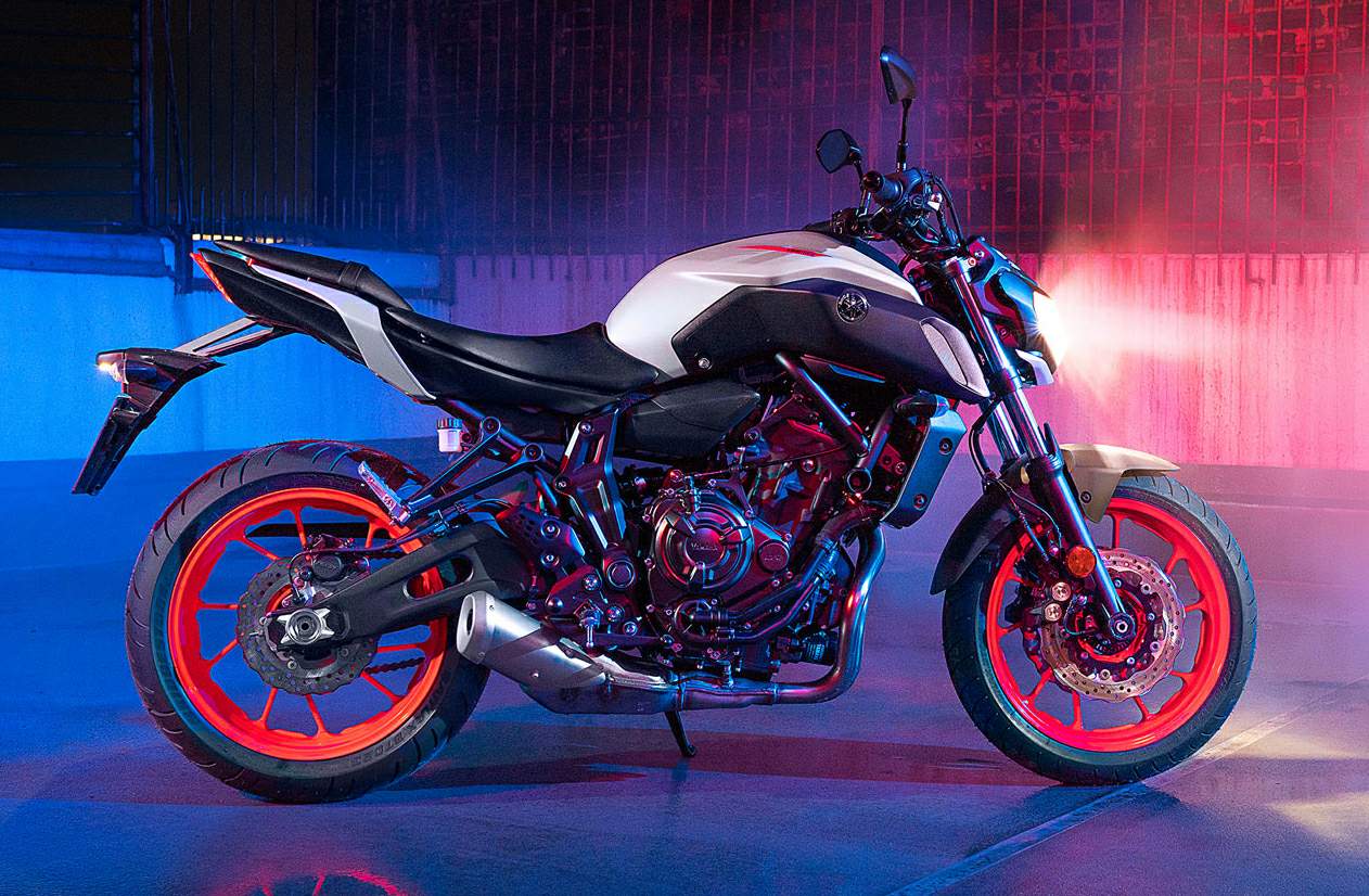 YAMAHA MT-07 - Burn-Out-Design