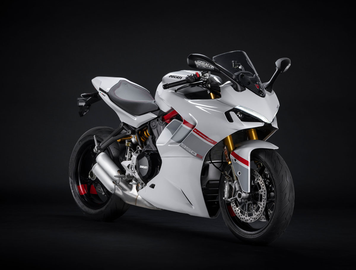 2023 Ducati SuperSport 950 Buyer's Guide: Specs, Photos, Price